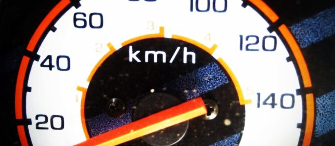 Zoom_sur_le_retrait_de_permis_pour_excès_de_vitesse_:_que_faut_il_savoir_?